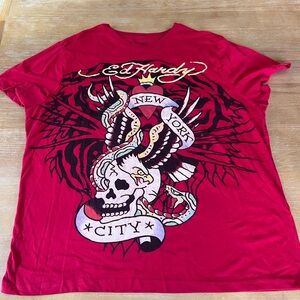 ED HARDY New York City skulls shirt, adult extra large red